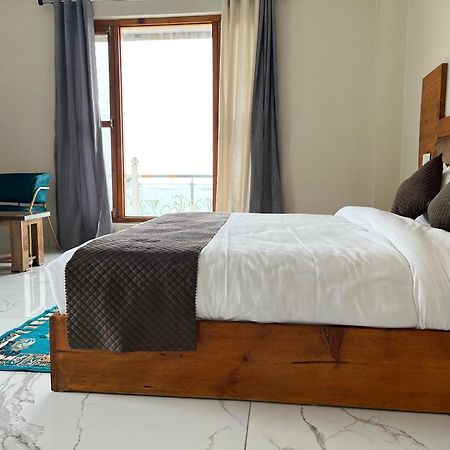 Himalayan Hill Top Resort Kanatal Kültér fotó